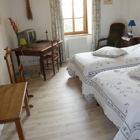Ferme Du Montheu Bed and Breakfast Dommartin sous Amance Exteriör bild