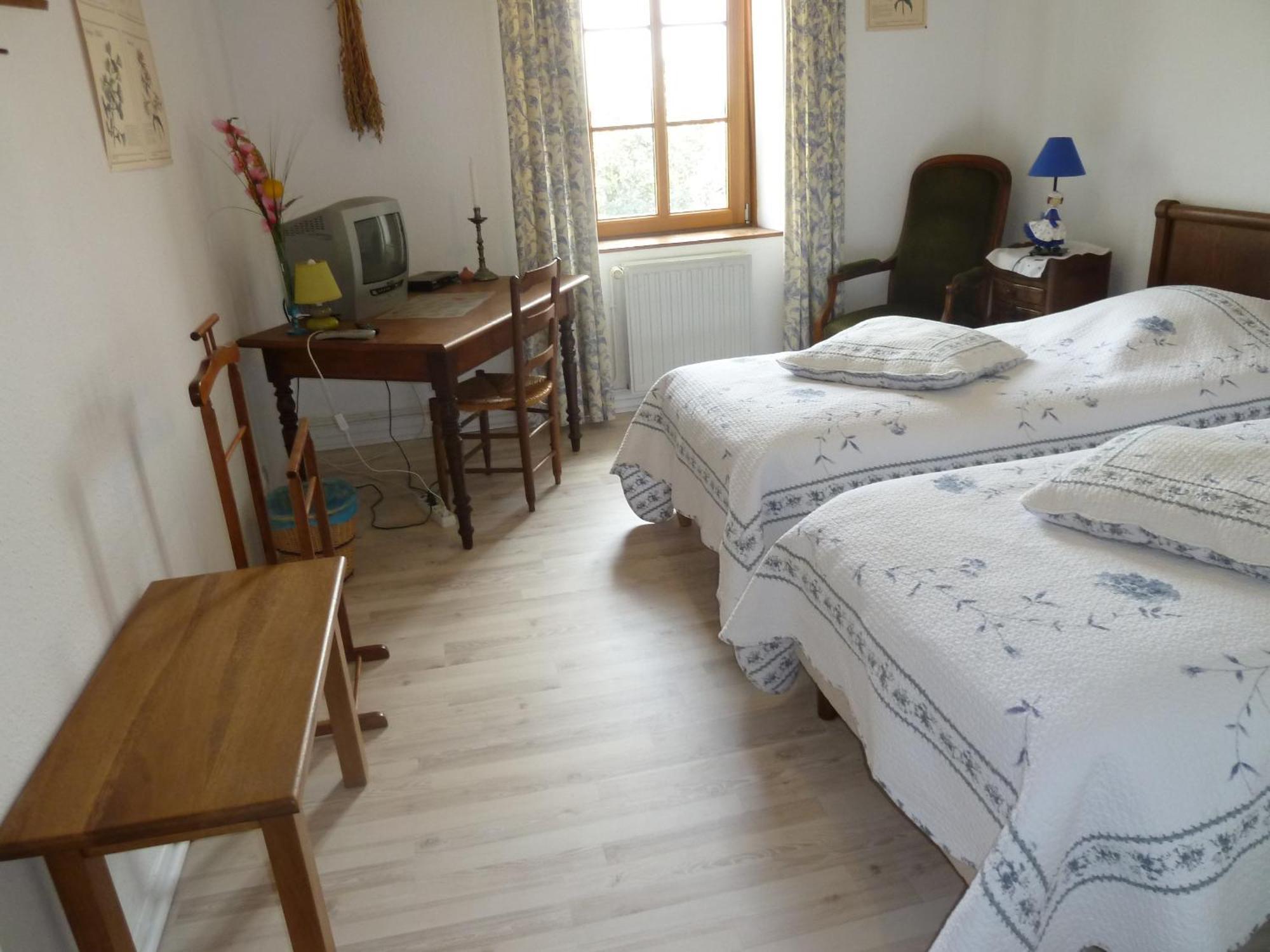 Ferme Du Montheu Bed and Breakfast Dommartin sous Amance Exteriör bild